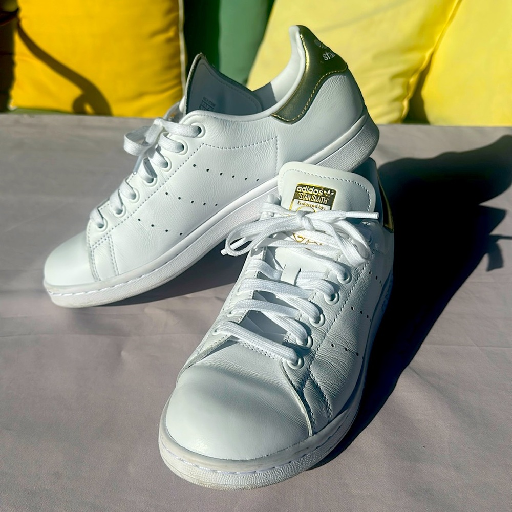 Adidas Stan Smith White Sneakers with Metallic Gold Accents 8.5